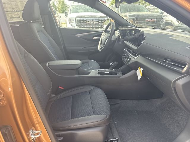 Buick Envista Vehicle Full-screen Gallery Image 23