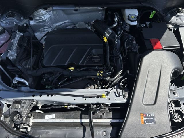 Buick Envista Vehicle Full-screen Gallery Image 24