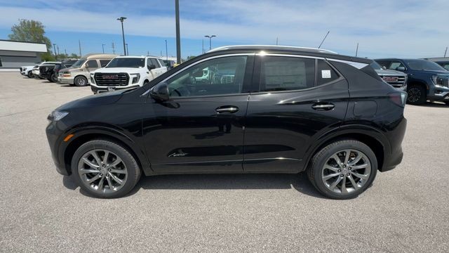 Buick Encore GX Vehicle Full-screen Gallery Image 05