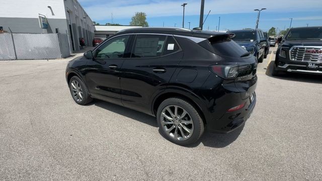 Buick Encore GX Vehicle Full-screen Gallery Image 06