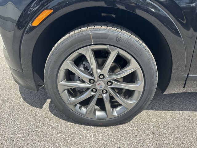 Buick Encore GX Vehicle Full-screen Gallery Image 10