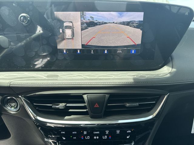 Buick Encore GX Vehicle Full-screen Gallery Image 17