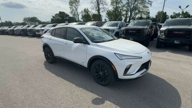 Buick Envista Vehicle Full-screen Gallery Image 02