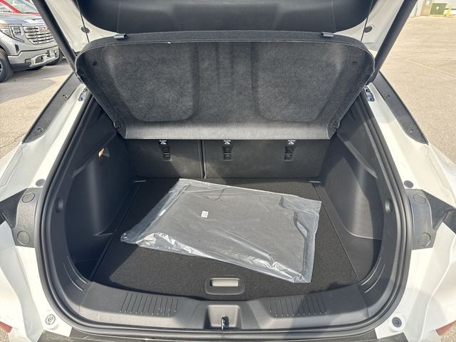 Buick Envista Vehicle Full-screen Gallery Image 22