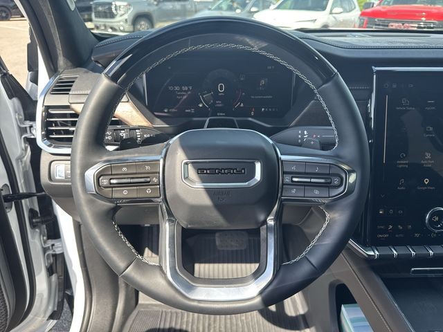 GMC Acadia Vehicle Full-screen Gallery Image 14