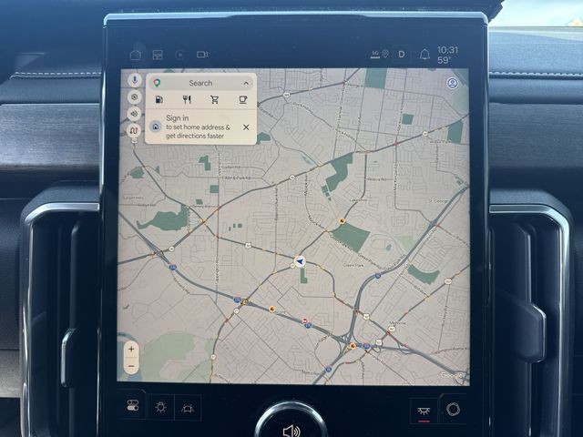 GMC Acadia Vehicle Full-screen Gallery Image 18