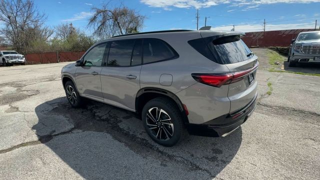 Buick Enclave Vehicle Full-screen Gallery Image 06