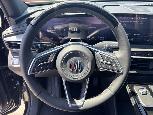 Buick Enclave Vehicle Full-screen Gallery Image 14