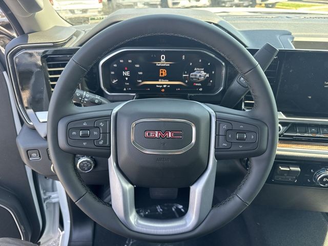 GMC Sierra 1500 Vehicle Full-screen Gallery Image 14