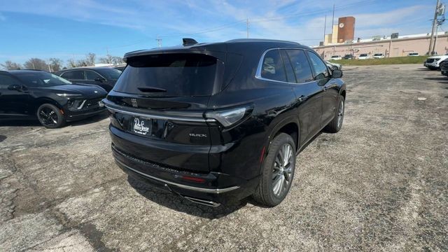 Buick Enclave Vehicle Full-screen Gallery Image 08