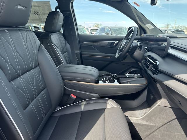 Buick Enclave Vehicle Full-screen Gallery Image 26