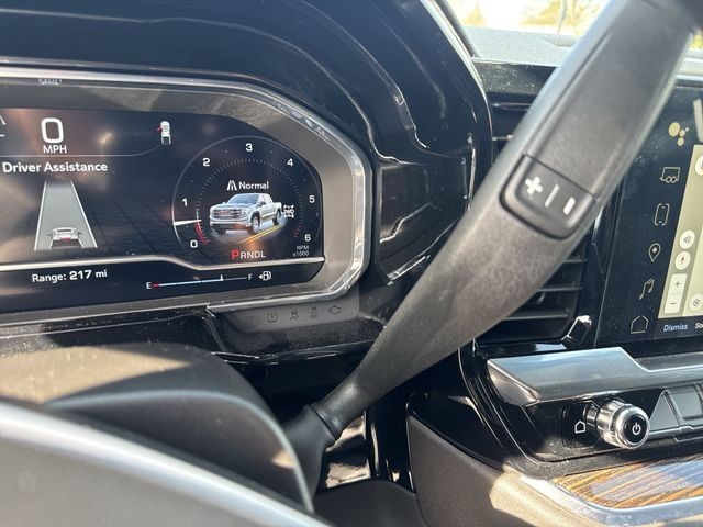 GMC Sierra 1500 Vehicle Full-screen Gallery Image 19