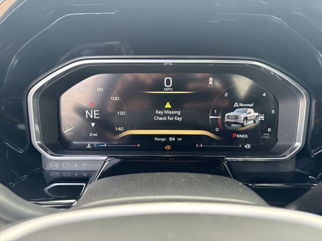 GMC Sierra 1500 Vehicle Full-screen Gallery Image 15