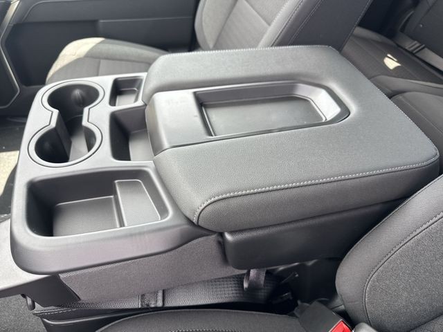 GMC Sierra 1500 Vehicle Full-screen Gallery Image 21