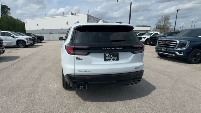 GMC Acadia Vehicle Full-screen Gallery Image 07