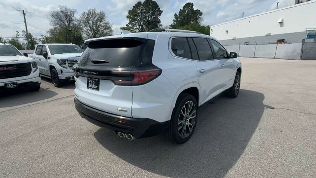 GMC Acadia Vehicle Full-screen Gallery Image 08