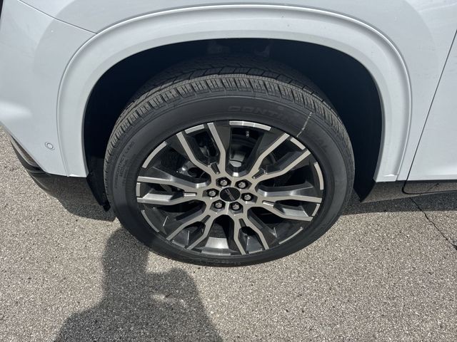 GMC Acadia Vehicle Full-screen Gallery Image 10