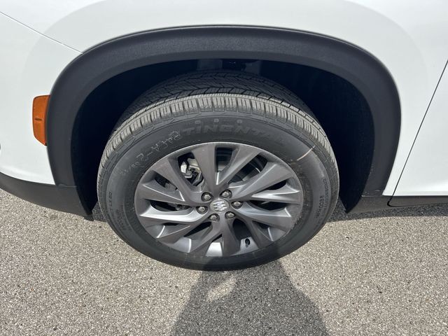 Buick Enclave Vehicle Full-screen Gallery Image 10