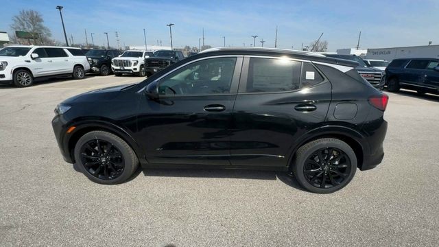 Buick Encore GX Vehicle Full-screen Gallery Image 05