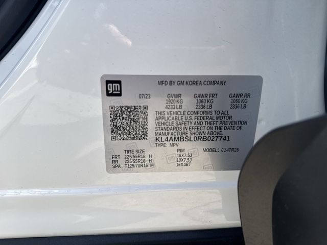 Buick Encore GX Vehicle Full-screen Gallery Image 32