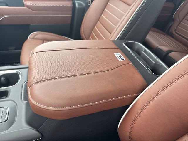 GMC Sierra 1500 Vehicle Full-screen Gallery Image 21