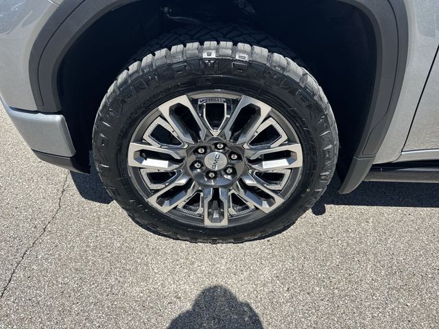 GMC Sierra 1500 Vehicle Full-screen Gallery Image 10