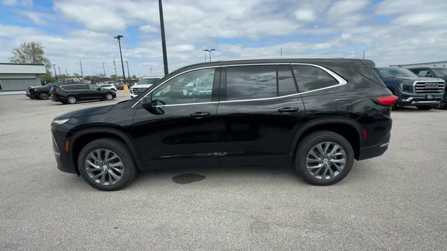 Buick Enclave Vehicle Full-screen Gallery Image 05