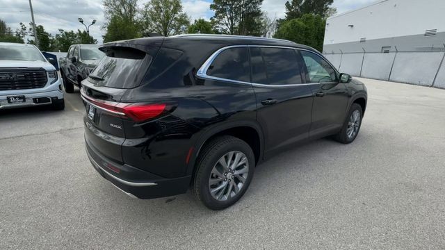 Buick Enclave Vehicle Full-screen Gallery Image 08
