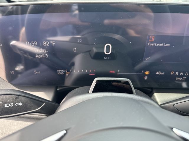 Buick Enclave Vehicle Full-screen Gallery Image 15