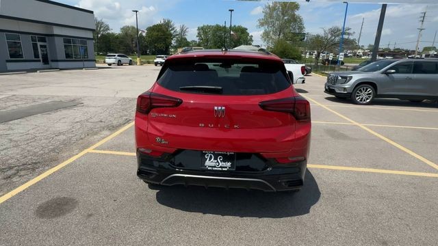 Buick Encore GX Vehicle Full-screen Gallery Image 07