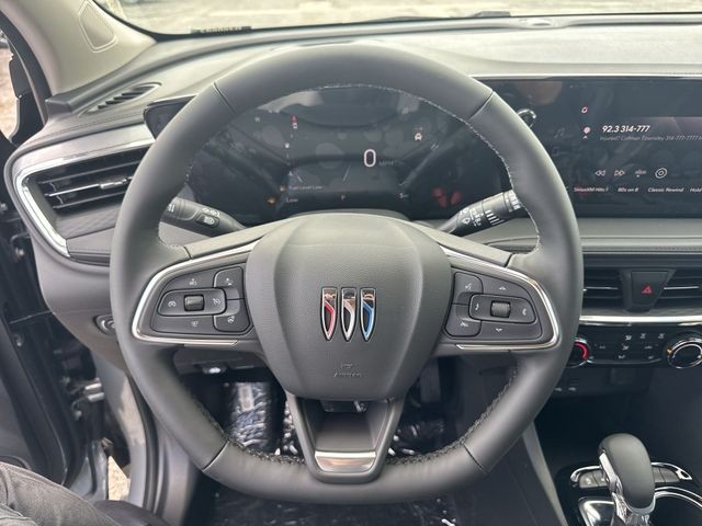 Buick Encore GX Vehicle Full-screen Gallery Image 14