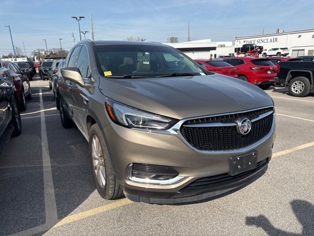 Buick Enclave Vehicle Full-screen Gallery Image 03