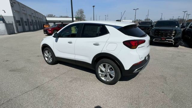 Buick Encore GX Vehicle Full-screen Gallery Image 06