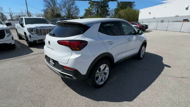 Buick Encore GX Vehicle Full-screen Gallery Image 08