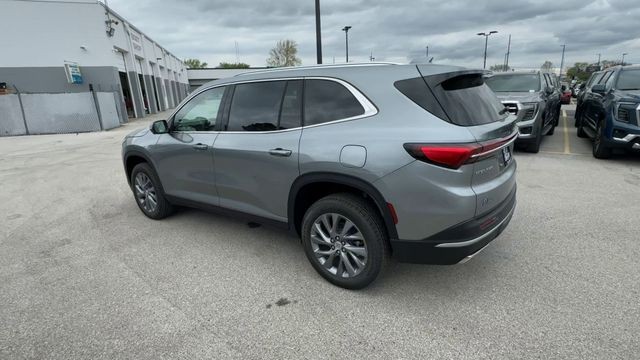 Buick Enclave Vehicle Full-screen Gallery Image 06