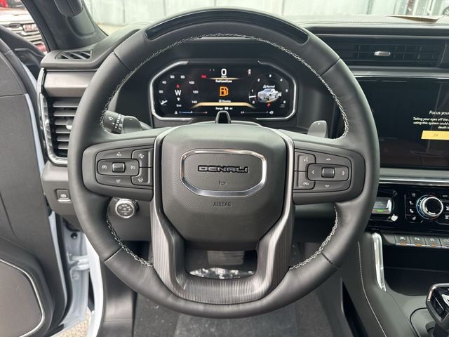 GMC Sierra 1500 Vehicle Full-screen Gallery Image 14
