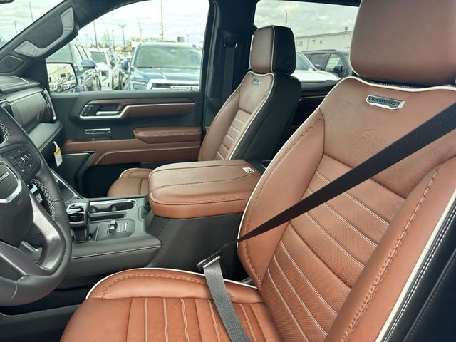 GMC Sierra 1500 Vehicle Full-screen Gallery Image 11