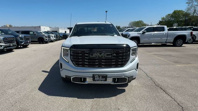 GMC Sierra 1500 Vehicle Full-screen Gallery Image 03
