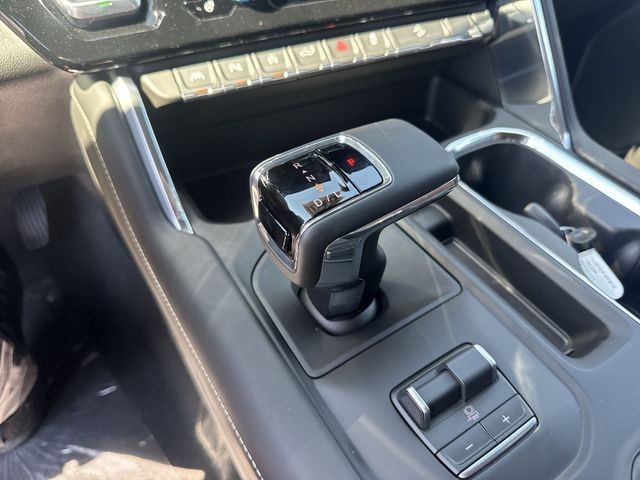 GMC Sierra 1500 Vehicle Full-screen Gallery Image 20