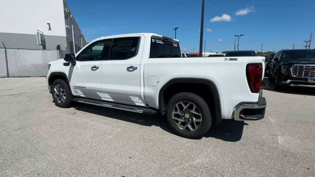 GMC Sierra 1500 Vehicle Full-screen Gallery Image 06