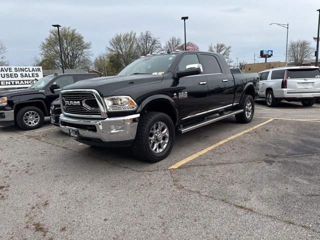 Ram 2500 Vehicle Full-screen Gallery Image 03