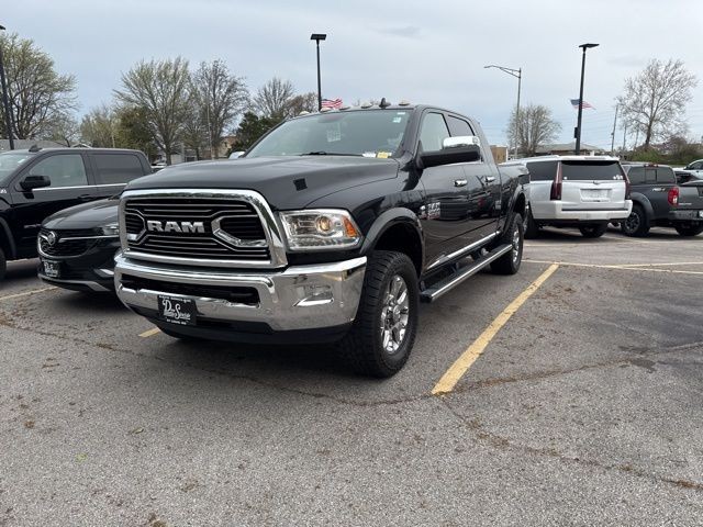 Ram 2500 Vehicle Full-screen Gallery Image 05