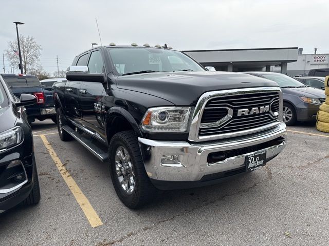 Ram 2500 Vehicle Full-screen Gallery Image 10