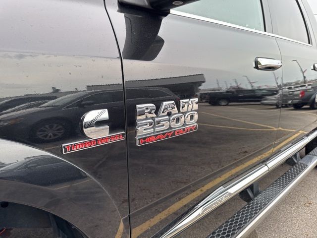 Ram 2500 Vehicle Full-screen Gallery Image 11