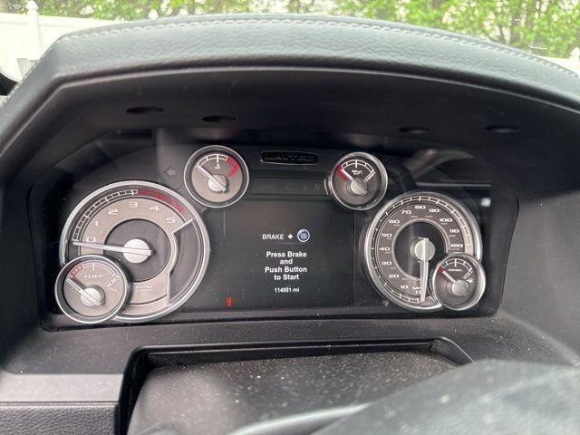 Ram 2500 Vehicle Full-screen Gallery Image 19