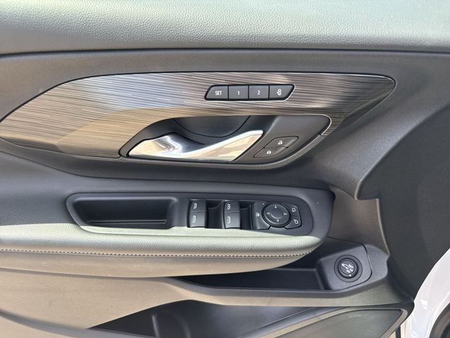 GMC Terrain Vehicle Full-screen Gallery Image 26