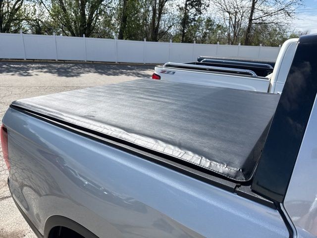 Honda Ridgeline Vehicle Full-screen Gallery Image 09