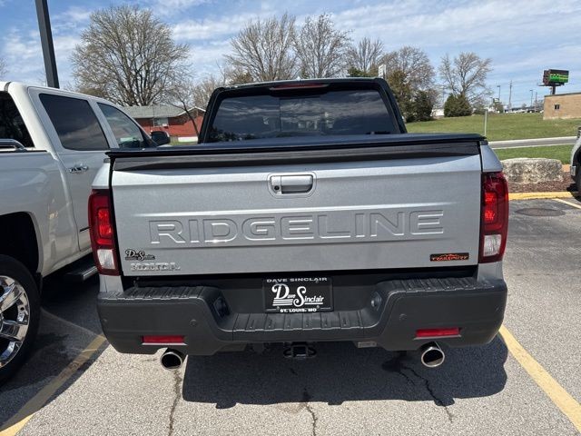 Honda Ridgeline Vehicle Full-screen Gallery Image 13