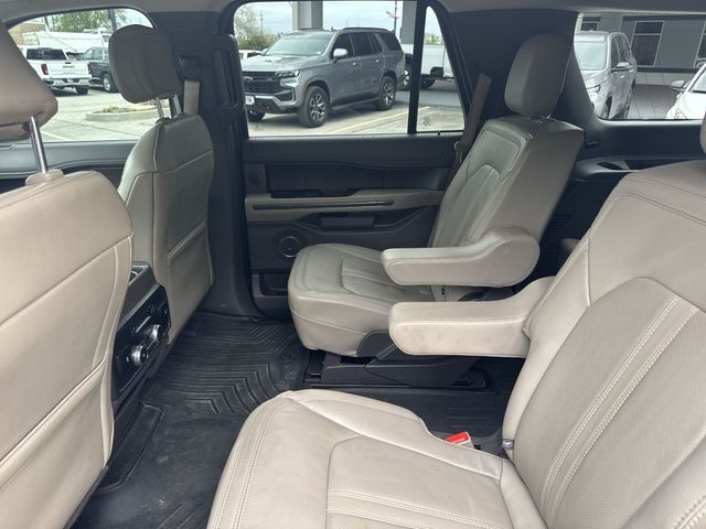 Ford Expedition Vehicle Full-screen Gallery Image 29