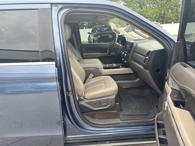 Ford Expedition Vehicle Full-screen Gallery Image 33